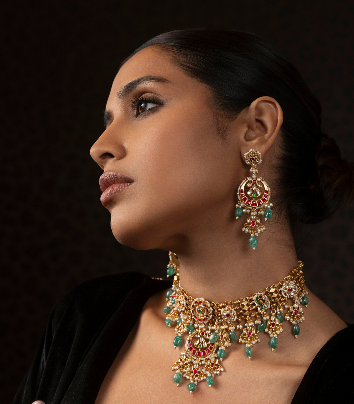 KAVYANSHI RED & GREEN KUNDAN NECKLACE SET