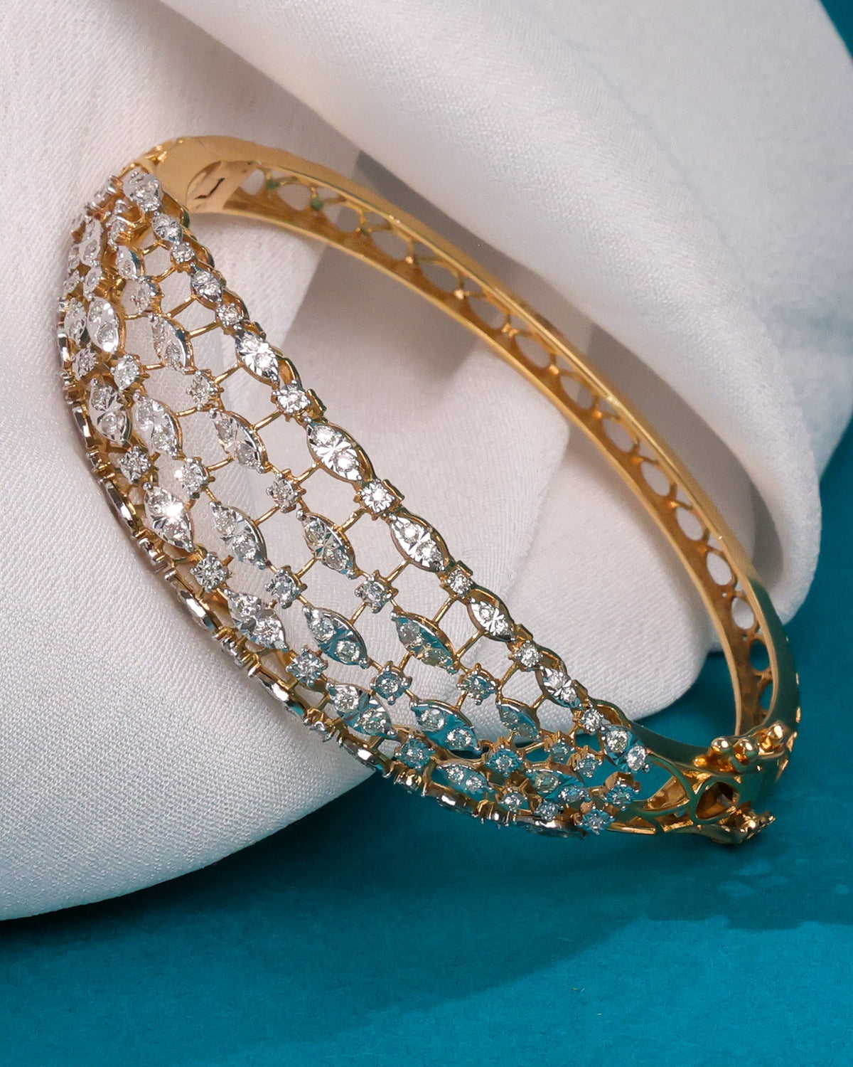 Hazel Diamond Bangle
