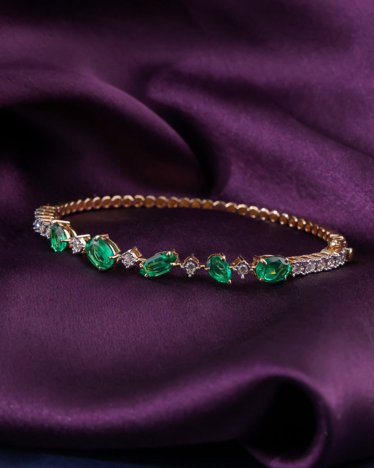 Wendy Diamond Bangle