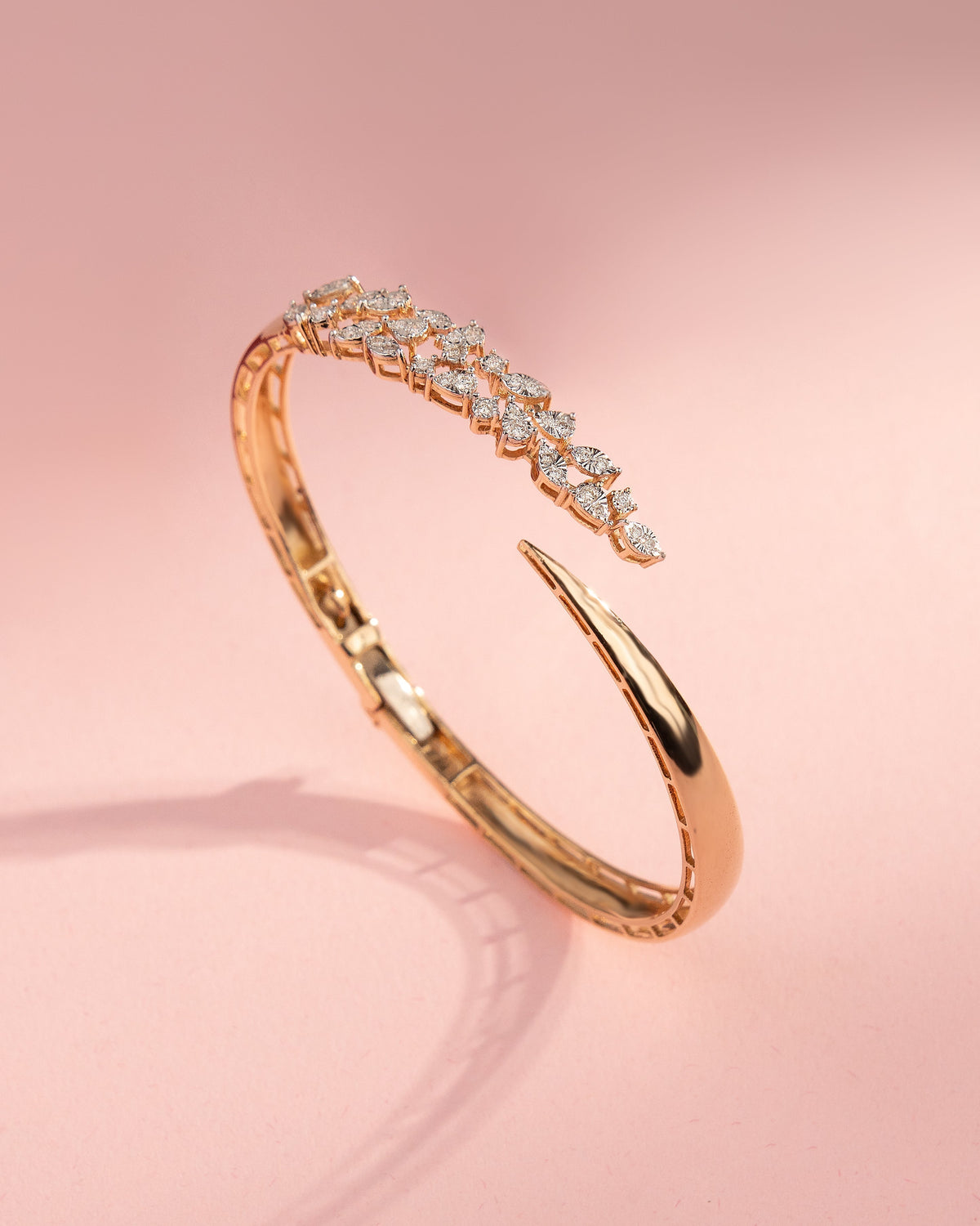 Virelle Diamond Bangle