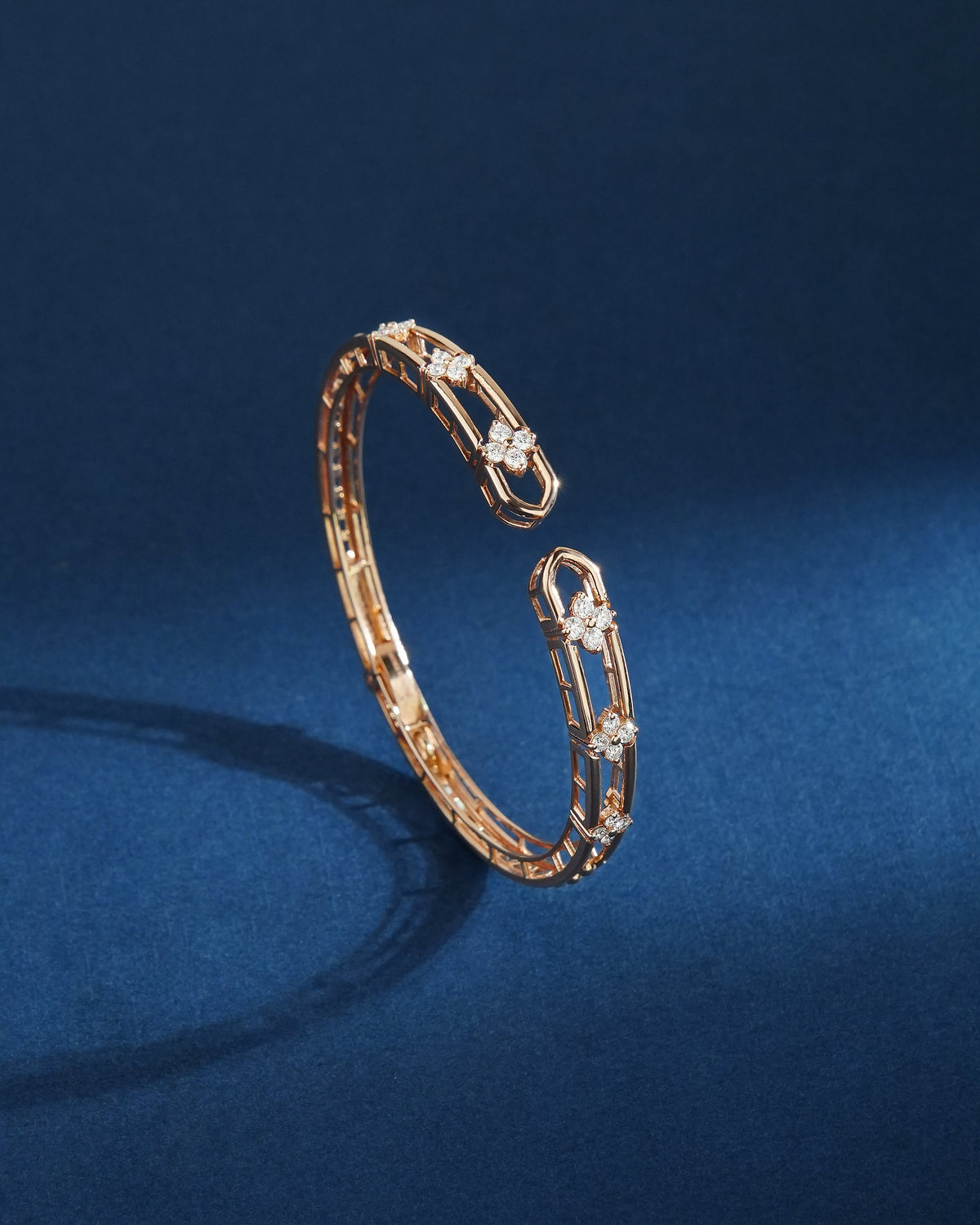 Vidisha Diamond Loose Bracelet