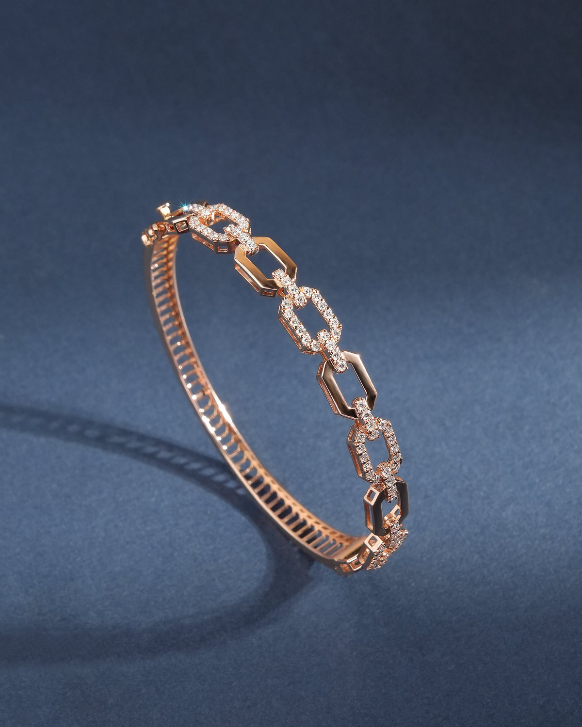 Fovira Diamond Bangle