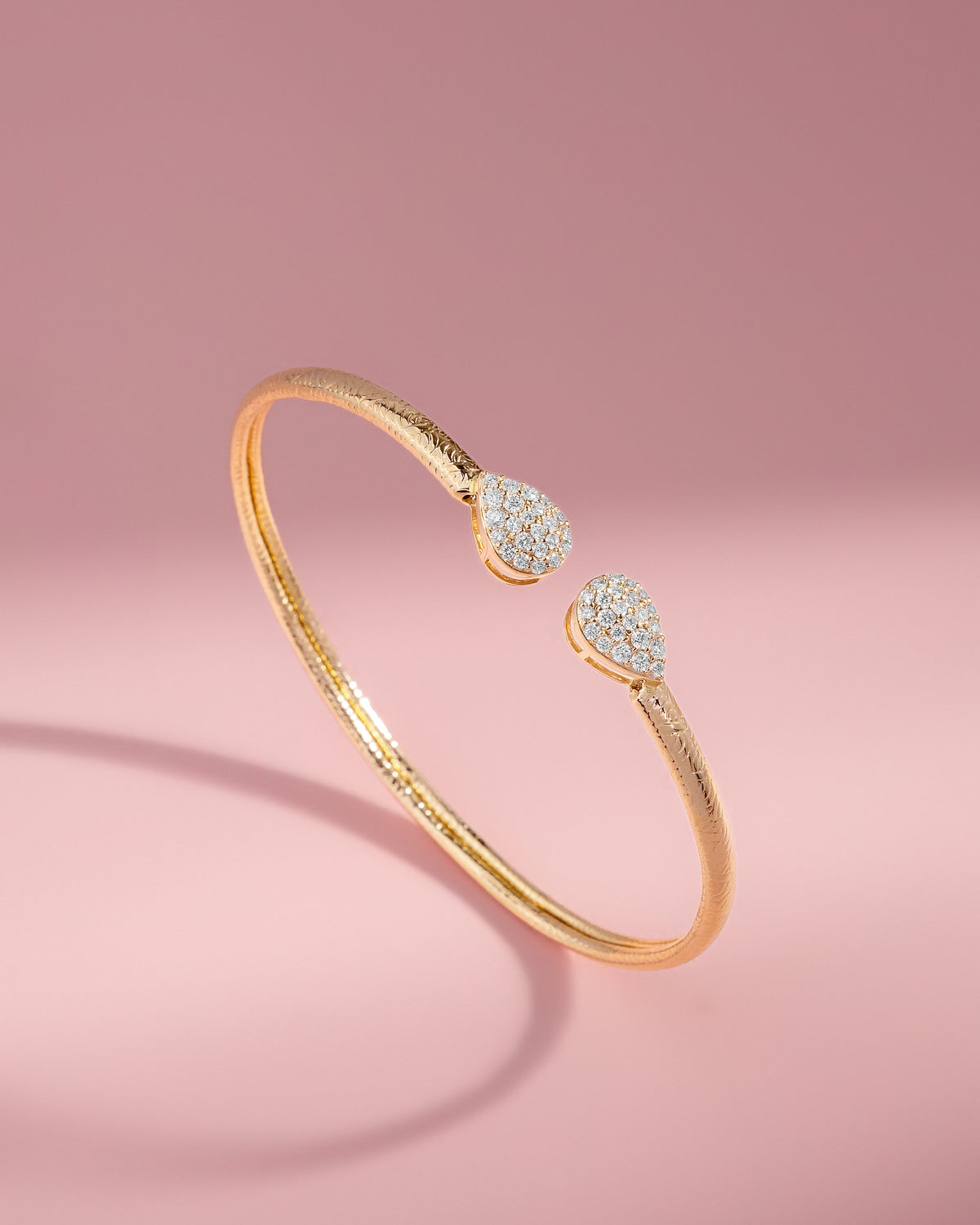 Kivina Diamond Bangle