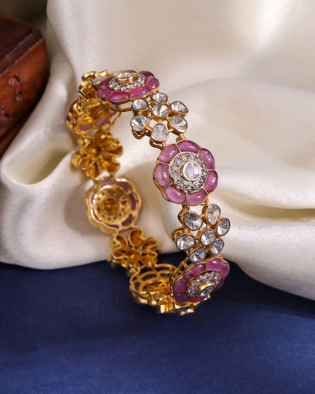 Nyla Polki  And Diamond Bangle