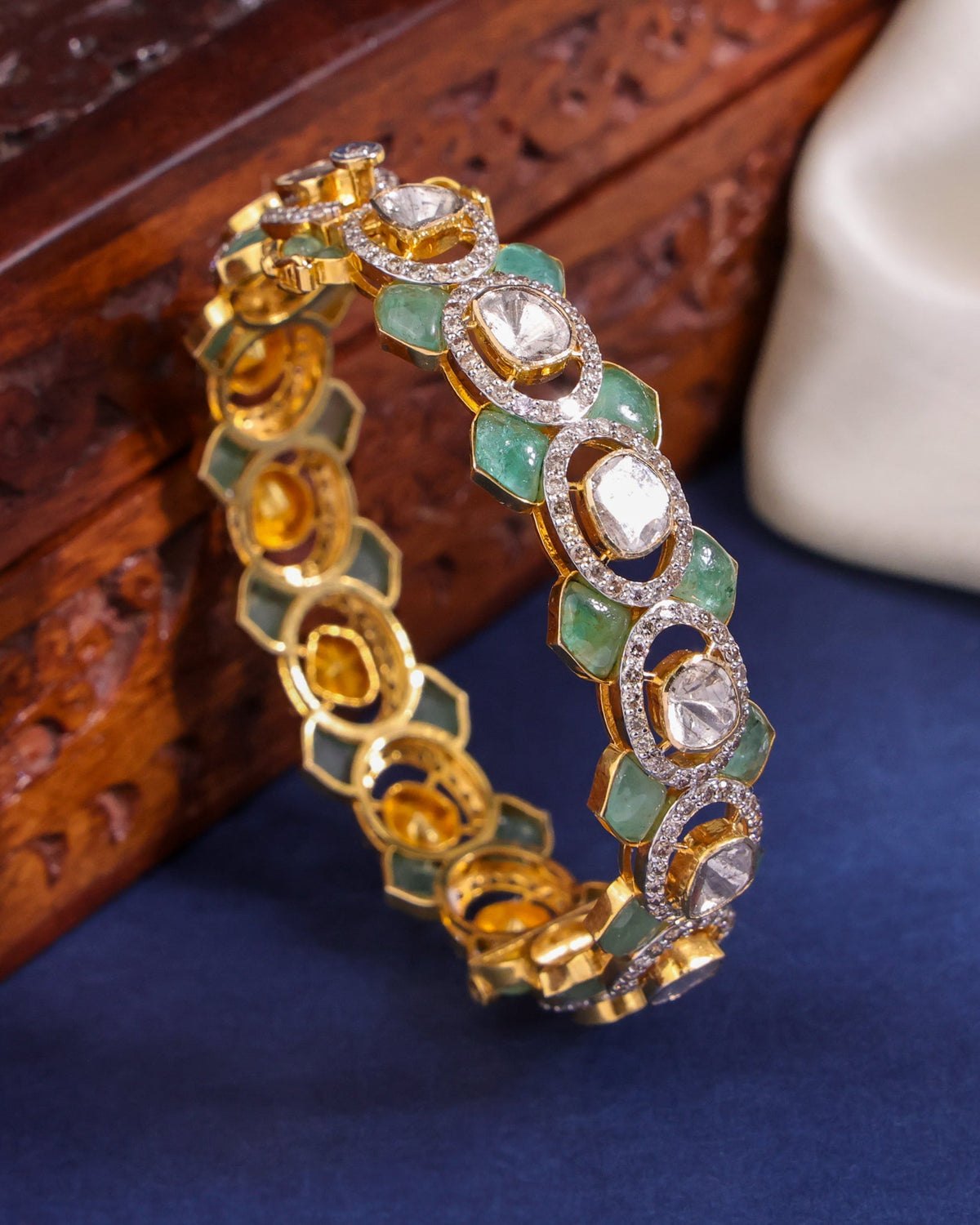Neehaar Polki And Diamond Bangle