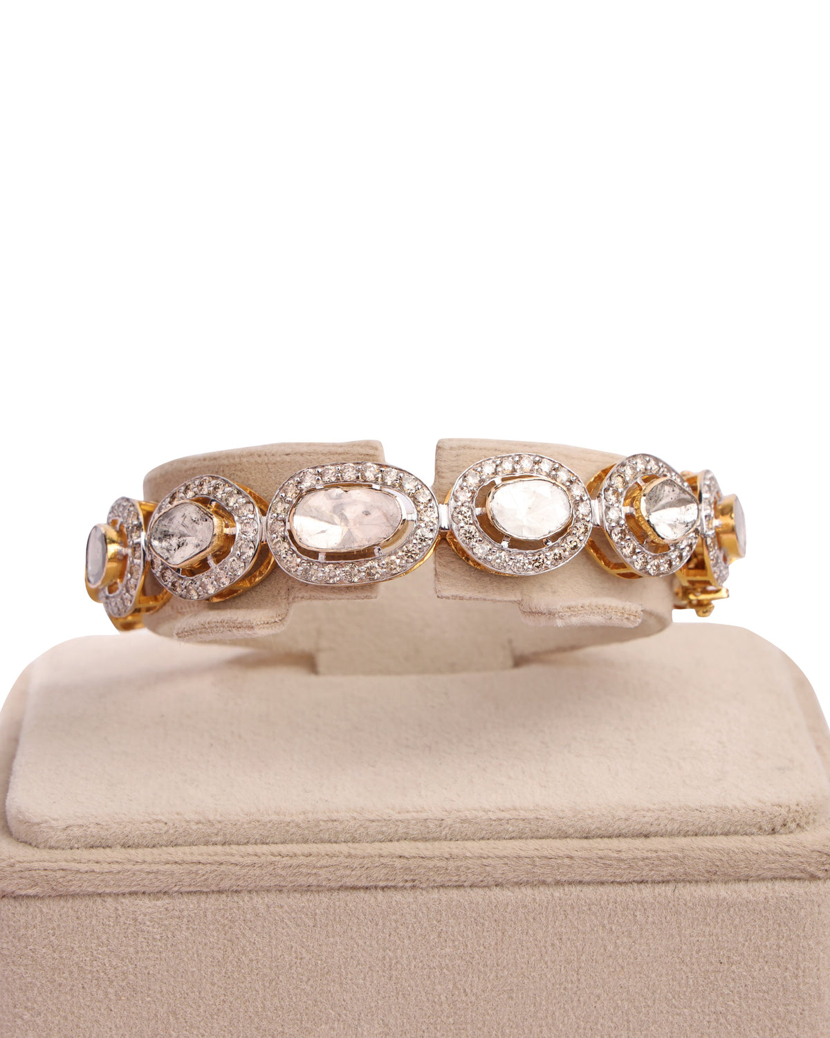 Kiara Polki And Diamond Bangle