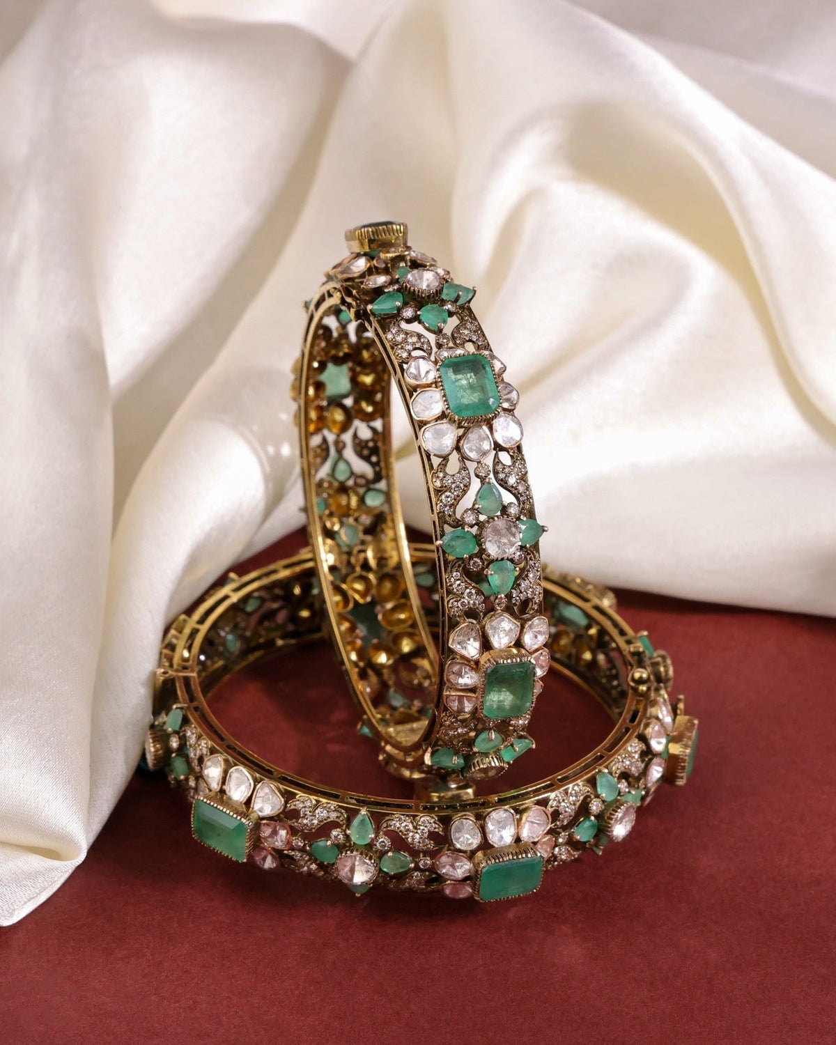 Ayati Polki And Diamond Bangle