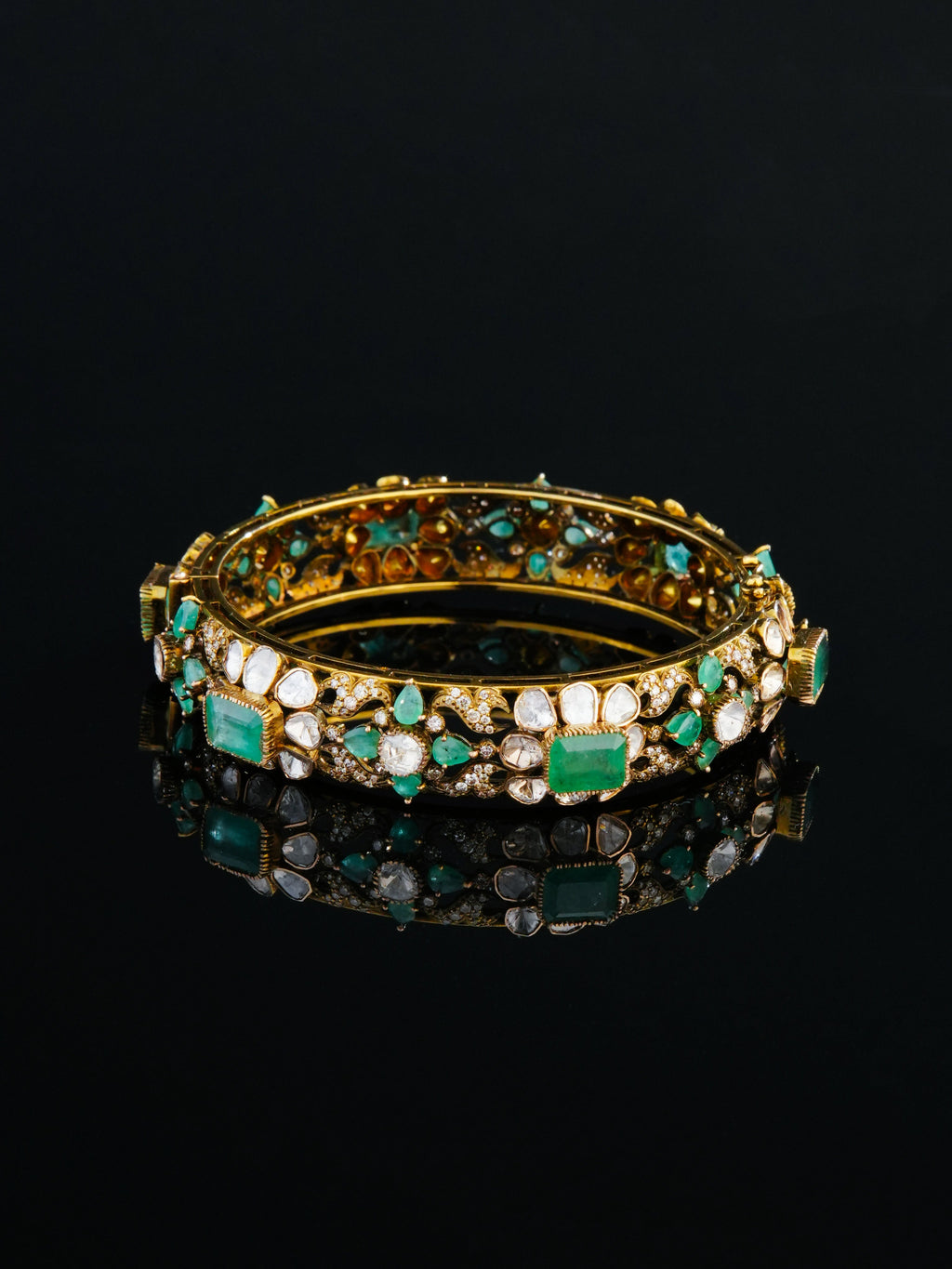 Ayati Polki And Diamond Bangle