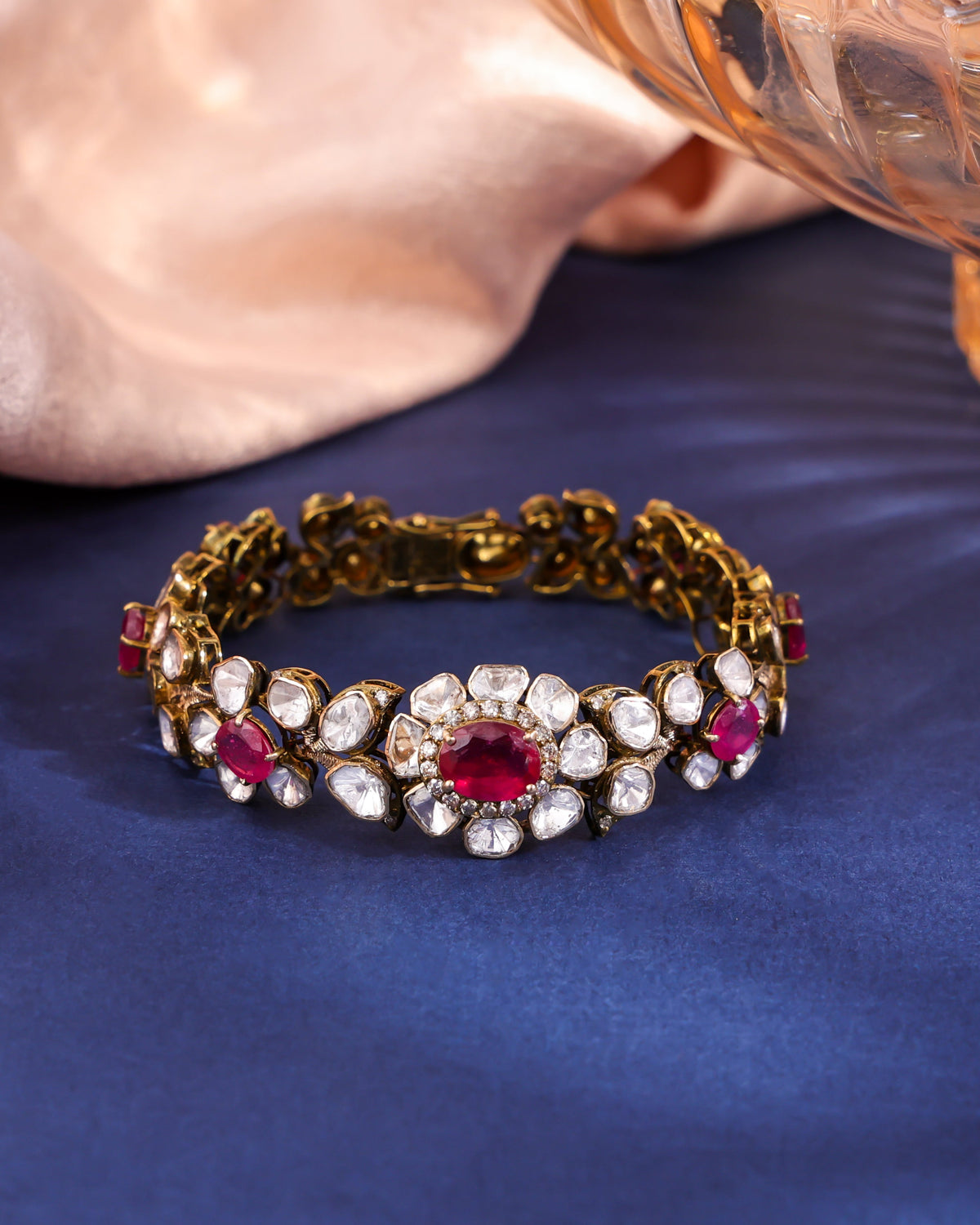Angela Polki And Diamond Loose Bracelet
