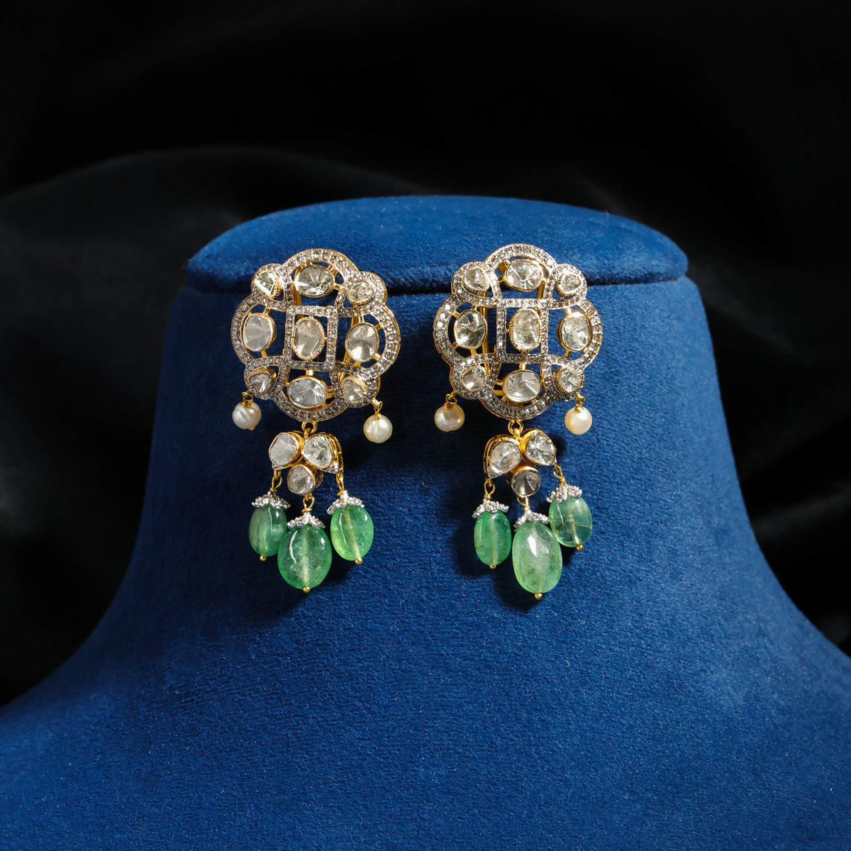 Yukta Choker And Aaira Long Earrings Polki And Diamond Set