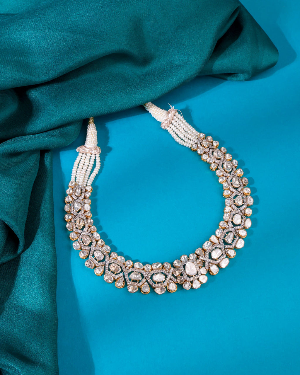 Aaiushi Polki And Diamond Necklace