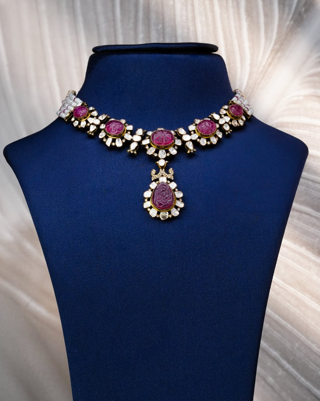 Kalki Koechlin - Mariana Polki And Diamond Necklace