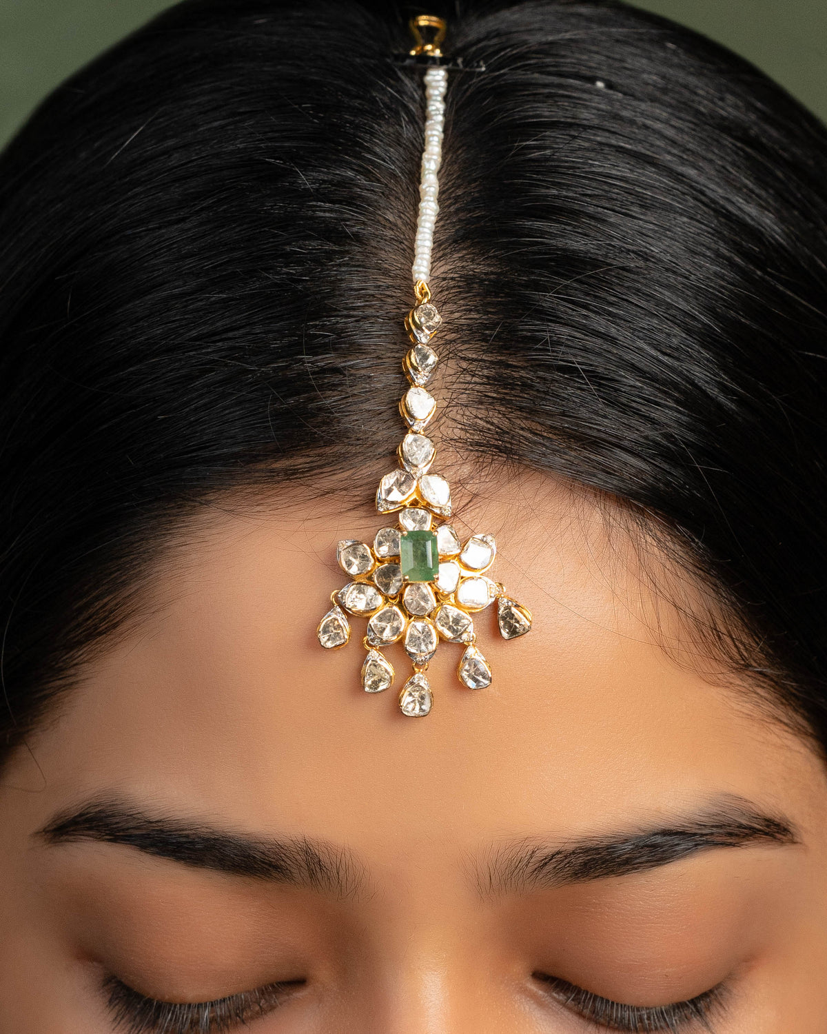 Maheep Kapoor - Aaradhya Polki And Diamond Maangtika