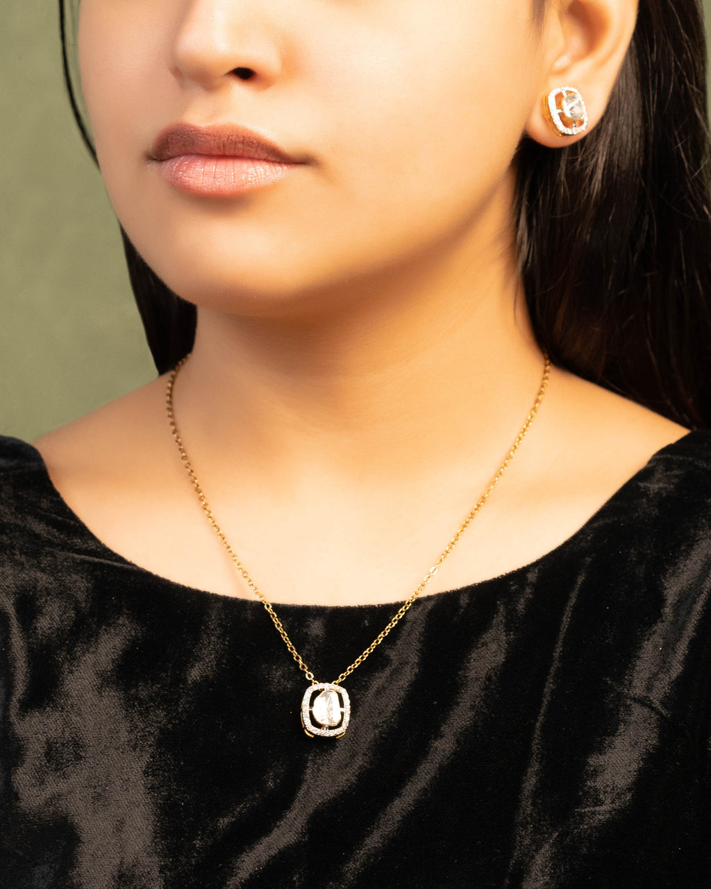 Suman Pendant And Nimmy Tops Polki And Diamond Set