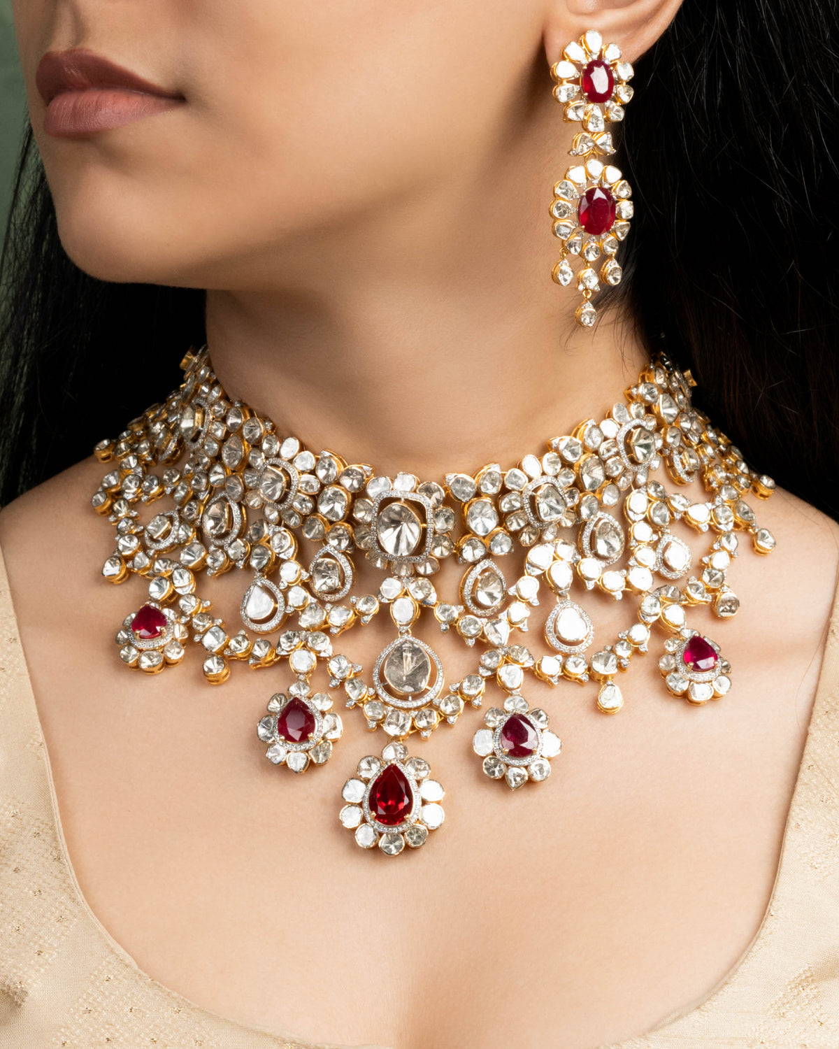 Jiya Shankar - Vrishaa Polki And Diamond Necklace