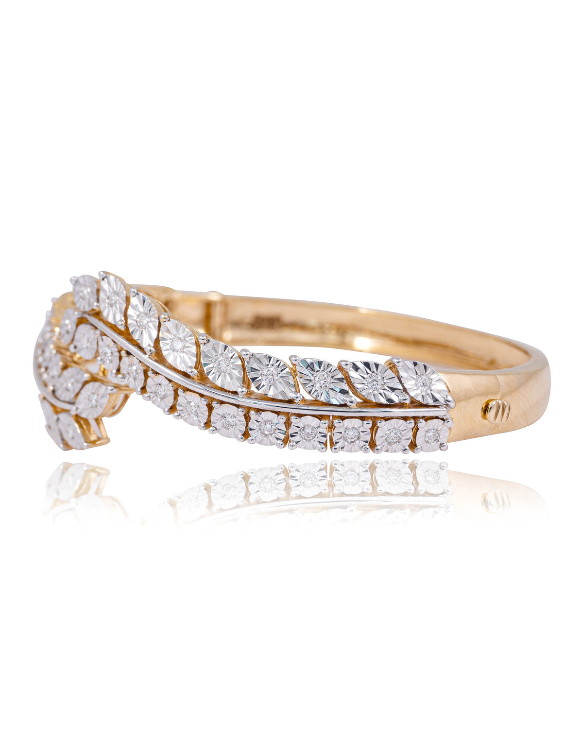 Aayushi Diamond Bangle