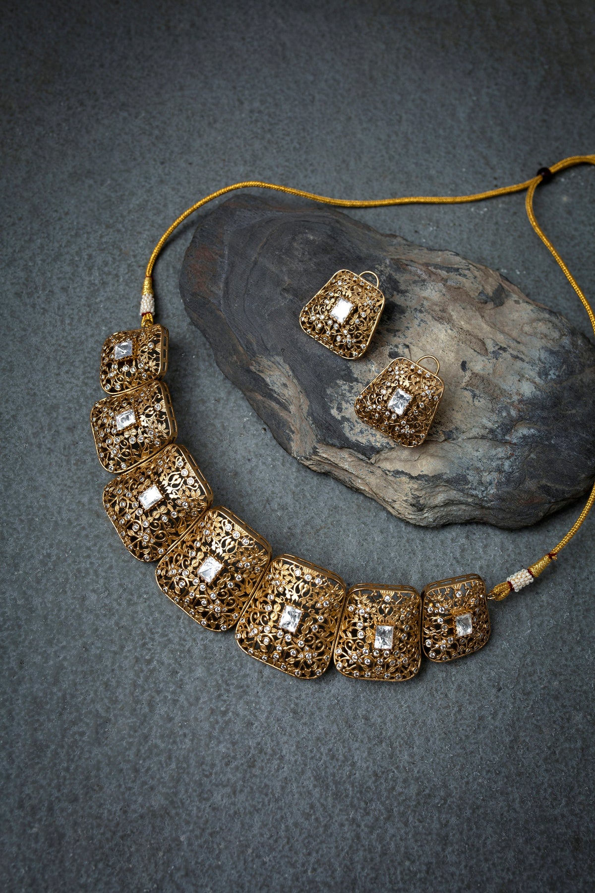 Gold Filigree necklace Set