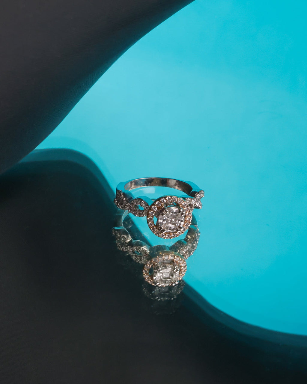 Alora Diamond Ring