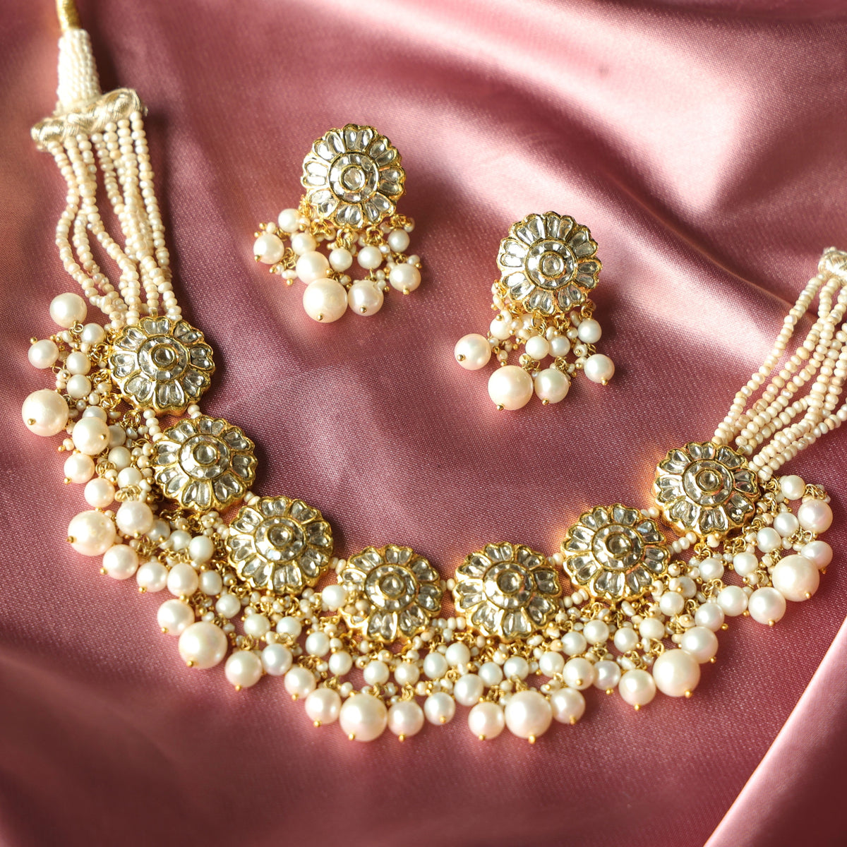 Krishika Choker And Shriya Tops Polki Set