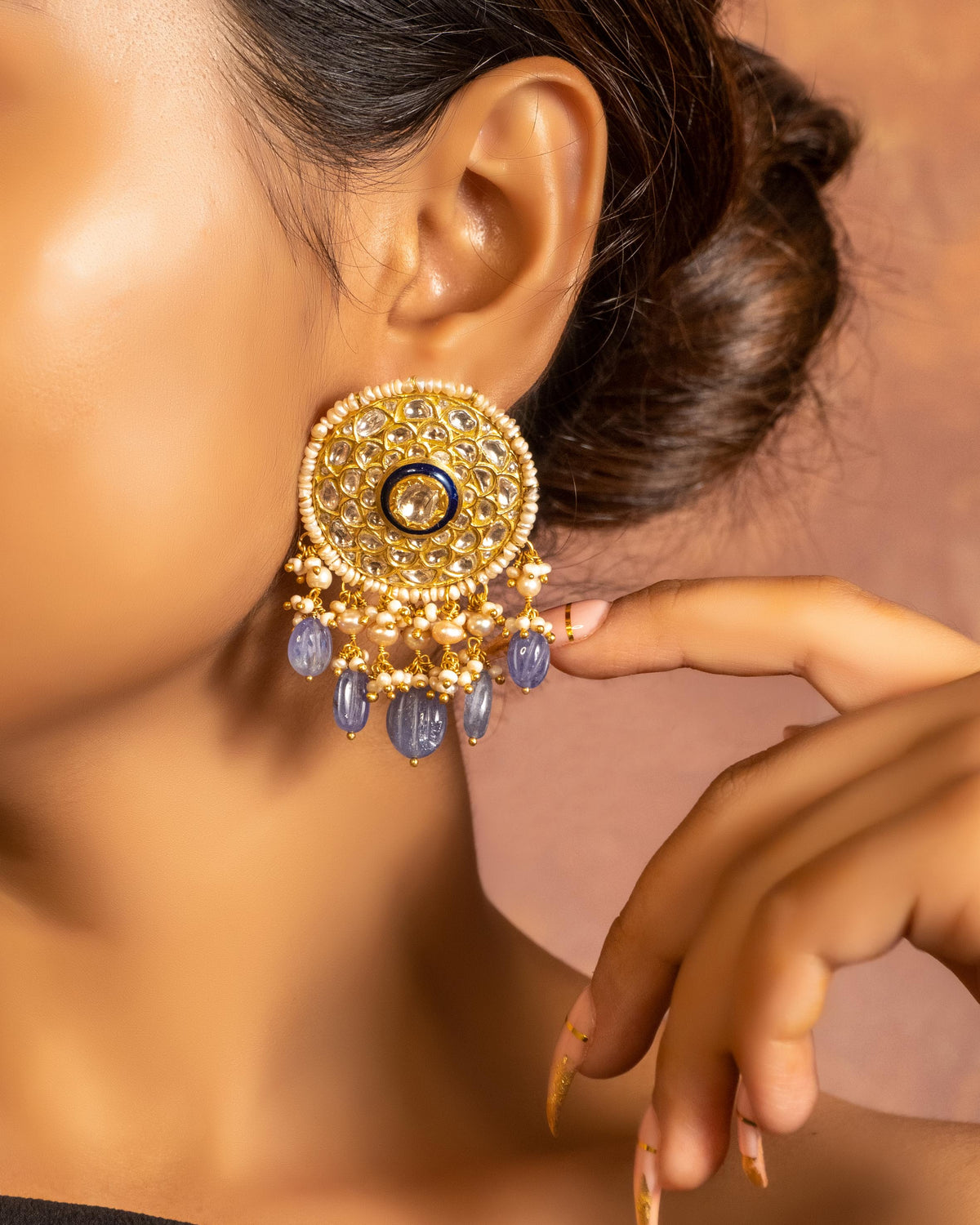 Zareen Bead Pendant And Banres Tops Polki Set