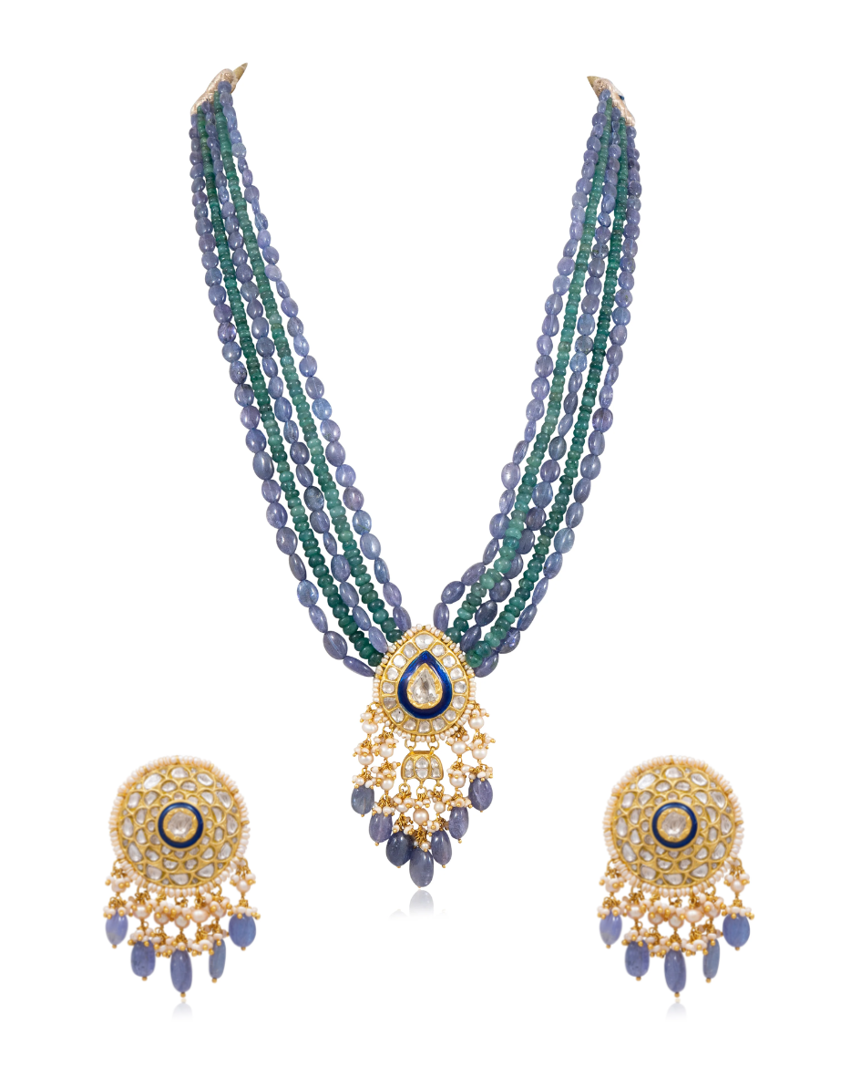 Zareen Bead Pendant And Banres Tops Polki Set